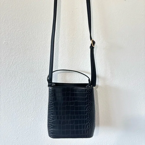 AOTA ELENA Black Croc-Embossed Vegan Bucket Bag - Picture 2 of 5